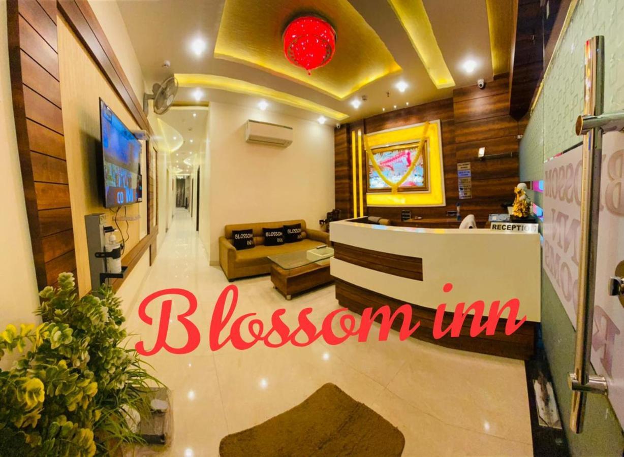 Hotel Blossom Inn Amritsar Exterior foto